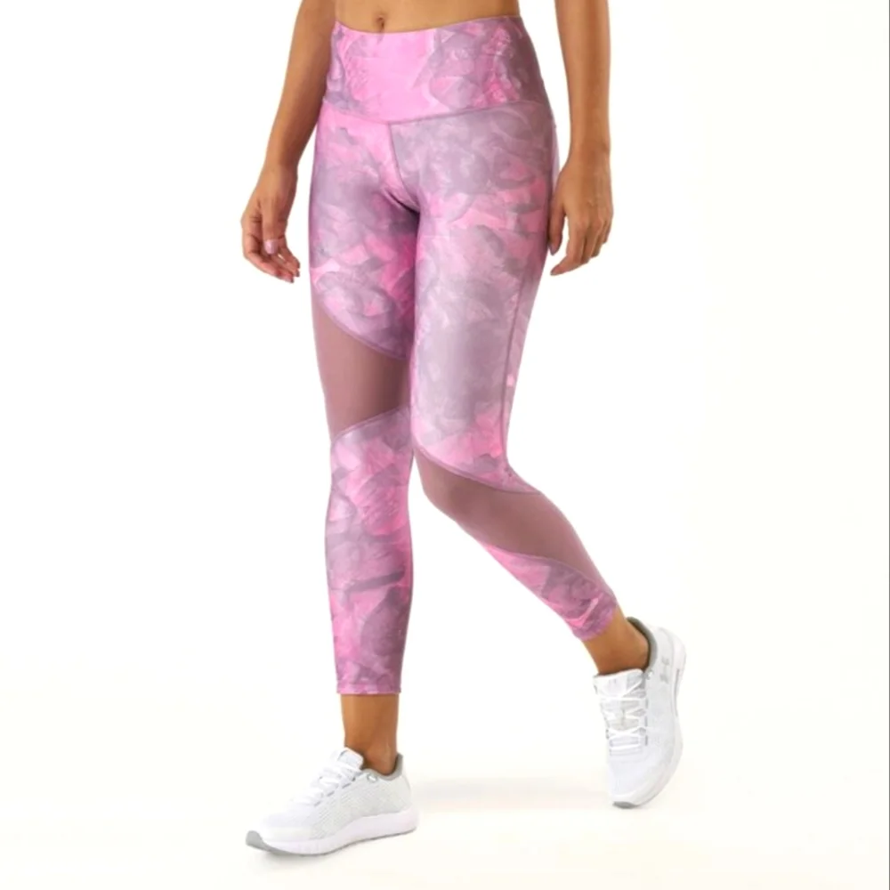 NWOT Under Armour Heat Gear Compression Athletic Leggings Printed PINK